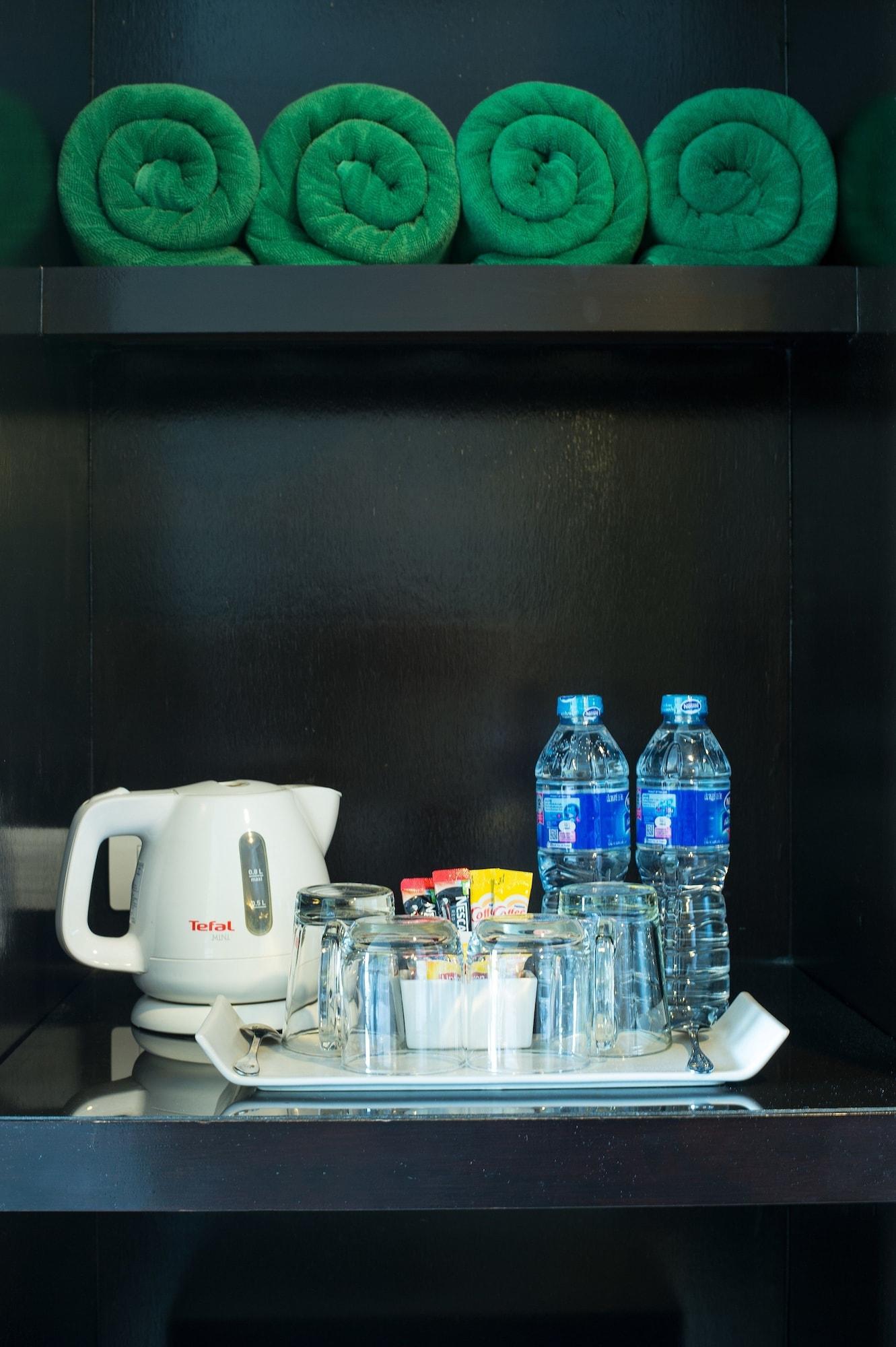 Hotel Simplitel Karon Zewnętrze zdjęcie